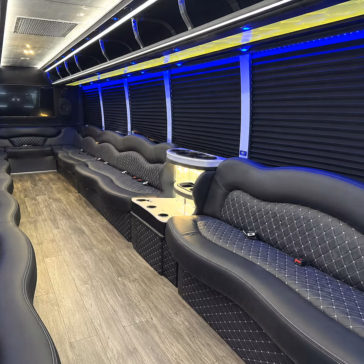 New Haven Winery Tour & Pub Crawl Transportation group transportation