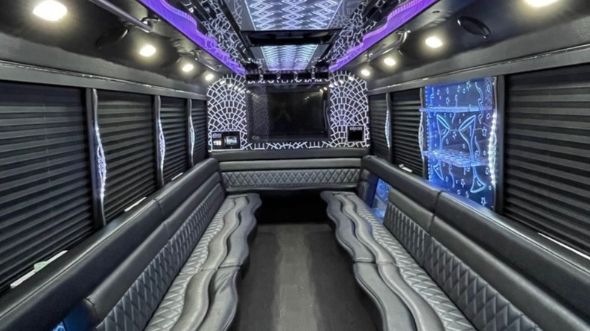 new haven 40 passenger party bus rental